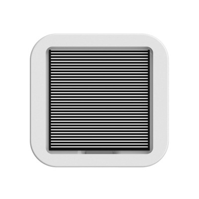 Painel solar quadrado com moldura branca e linhas paralelas pretas e brancas