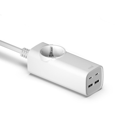 Extensão elétrica branca com tomada euro e portas USB