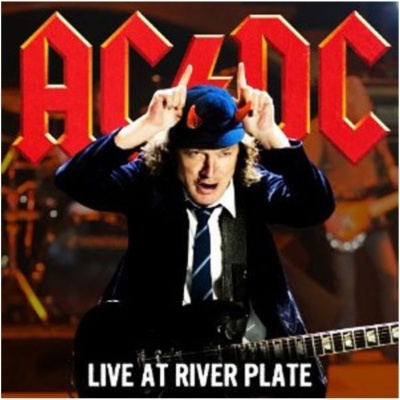 Capa do álbum AC/DC Live at River Plate com músico em palco