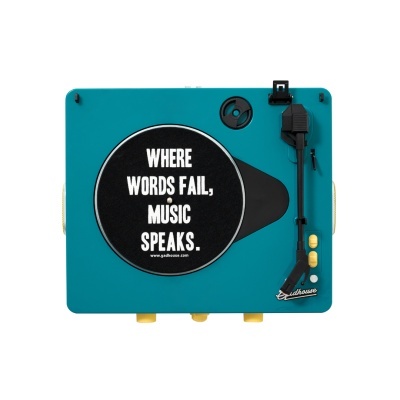 Toca-discos azul turquesa com texto branco no prato e botões amarelos