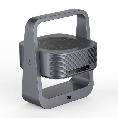 Projetor cinzento escuro com base integrada e várias portas na frente