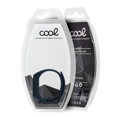 Pulseira preta para smartwatch na embalagem da marca Cool