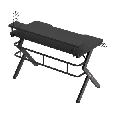 Secretária de escritório preta com estrutura metálica e suporte lateral