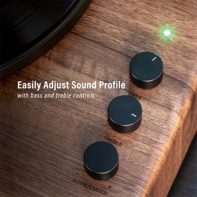 Botões pretos em madeira para ajustar som com um LED verde