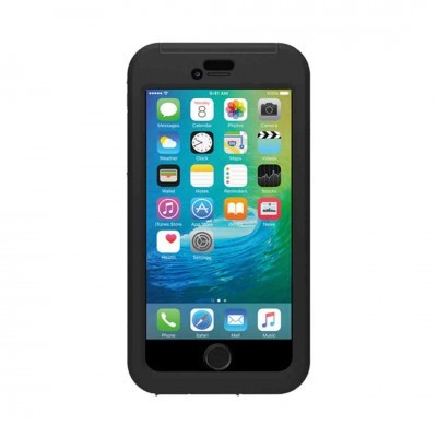 Smartphone preto com ecrã a mostrar ícones de aplicações e fundo com padrão azul e verde