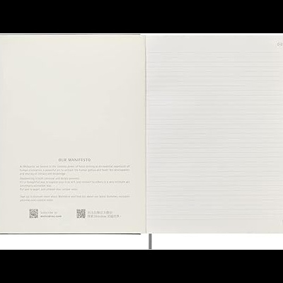 caderno aberto com texto manifesto e página pautada