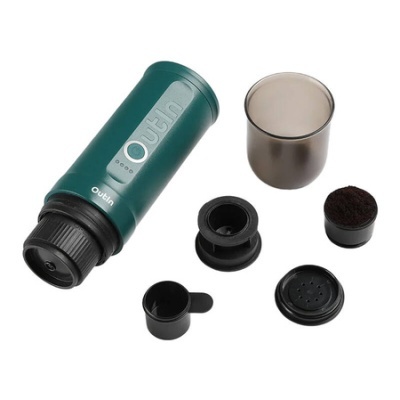 Kit portátil de café com moinho e acessórios em verde e preto