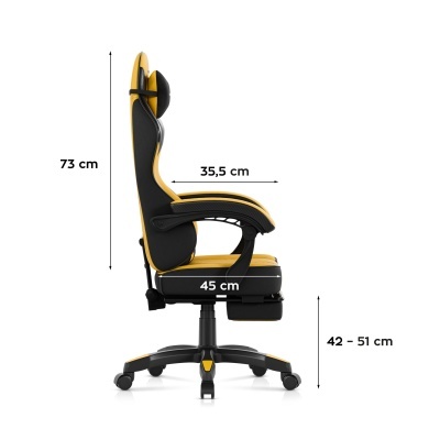 Cadeira de escritório amarela e preta com rodas e apoios de braço, vista lateral com medidas destacadas.