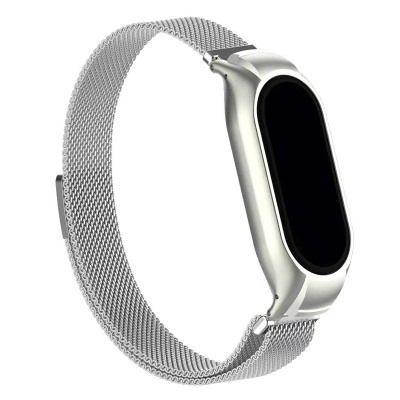 Pulseira metálica prateada com mostrador negro