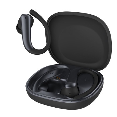 Auriculares sem fios pretos com caixa de carregamento aberta