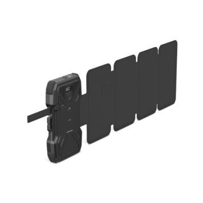 Bateria portátil preta com faixa flexível estendida