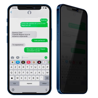 Dois telemóveis azuis, um com ecrã ligado mostrando mensagens em espanhol, outro com ecrã desligado