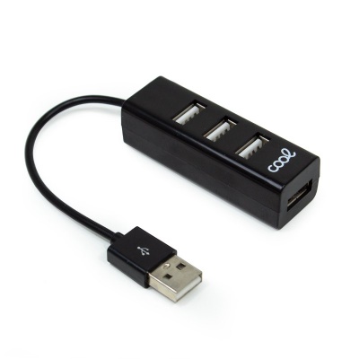 Hub USB preto com quatro portas e cabo USB