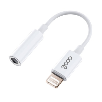 Adaptador branco Coool Lightning para jack 3,5 mm