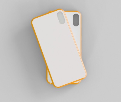 Capas de telemóvel brancas com bordas laranja sobre fundo cinzento