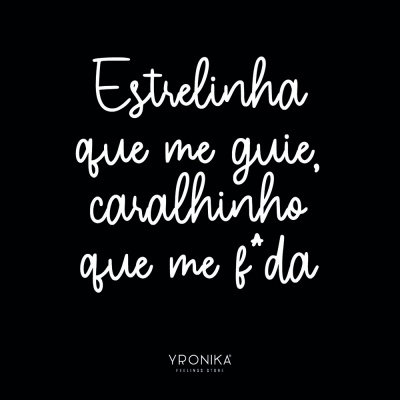 Texto manuscrito branco em fundo preto com mensagem e logo da loja YPRONIKA.