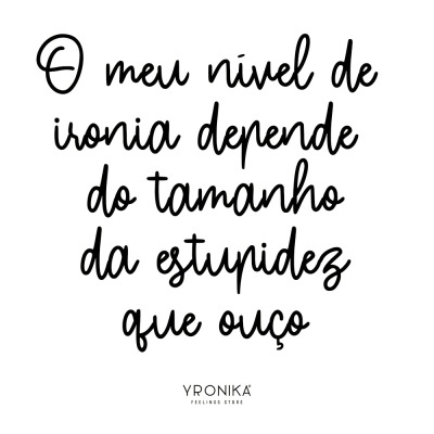 Texto em português europeu com frase irónica em preto sobre fundo branco e logo Yronika
