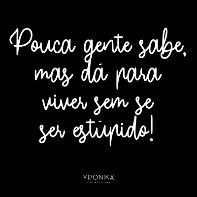 Texto branco em fundo preto com frase inspiradora e marca YPONIKA PEELING STORE