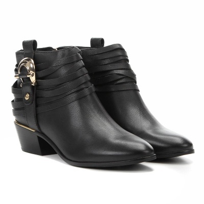 https://www.zanini.store/product/bota-cano-curto-couro-jorge-bischoff-fivela-salto-grosso-preto