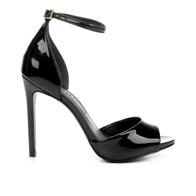 https://www.zanini.store/product/sandalia-loucos-and-santos-salto-fino-meia-pata-verniz-preto