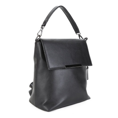 https://www.zanini.store/product/mochila-shoestock-snap-flap-feminina