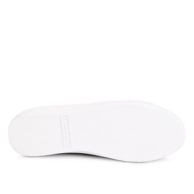 Sola branca de sapato STEVE MADDEN vista de baixo