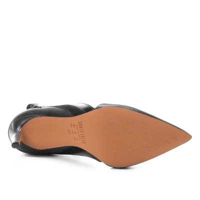 Sola de sapato feminino salto fino couro preto sola castanha texto FLORENTINA