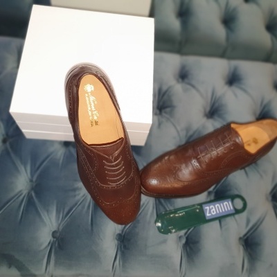 https://www.zanini.store/product/oxford-wing-tip-castanho