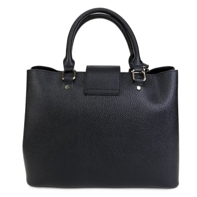 Mala de senhora preta em pele granulada com duas pegas e fecho em aba