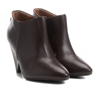 https://www.zanini.store/product/bota-cano-curto-vizzano-salto-cone-castanho