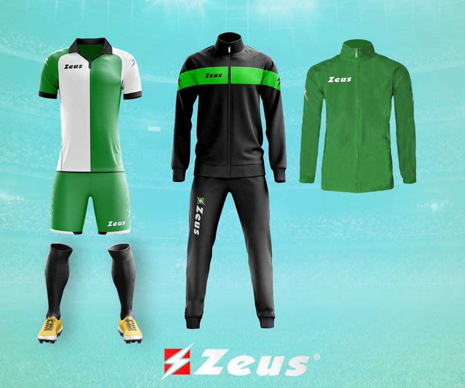 Conjunto desportivo verde, branco e preto com marca Zeus em fundo azul