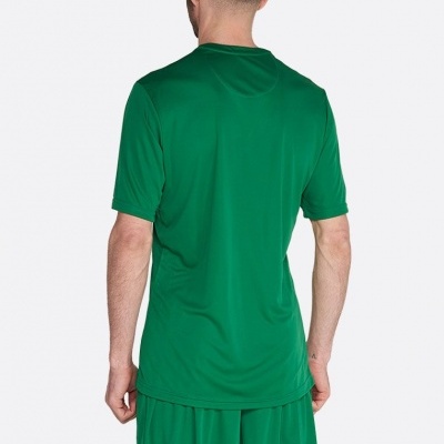 Homem de costas com roupa desportiva verde