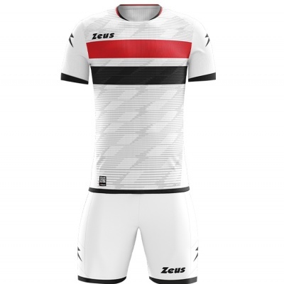Conjunto desportivo branco com faixas vermelha e preta e marca Zeus