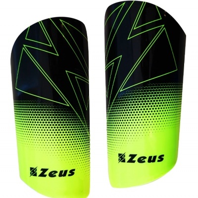 Caneleiras de proteção preta e verde fluorescente com texto Zeus