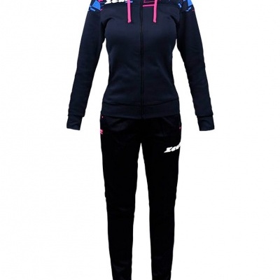 Conjunto de fato de treino azul escuro com detalhes em rosa e azul claro e logotipo ZEUS