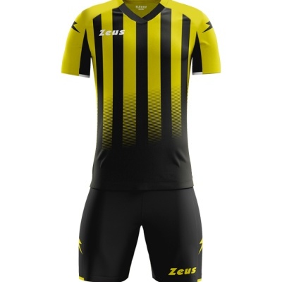 Equipamento desportivo preto e amarelo com texto Zeus