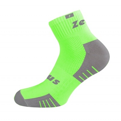 Meia desportiva verde fluorescente com detalhes cinzentos e texto cinzento