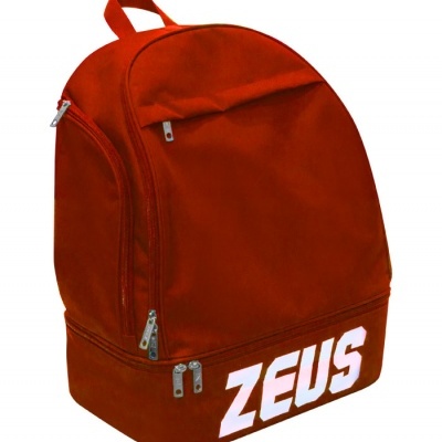 Mochila vermelha com alça e fechos de correr, com a palavra ZEUS em branco