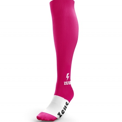 Meias desportivas longas rosa e branco com texto ZEUS