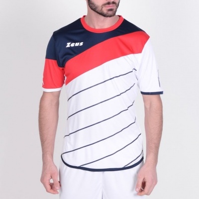 Conjunto desportivo branco, vermelho e azul escuro com texto Zeus