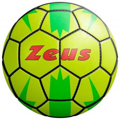Bola de futebol amarela com detalhes verdes e texto vermelho Zeus