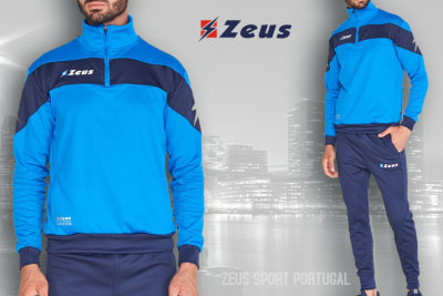 Conjunto desportivo azul claro e azul escuro com logotipo Zeus em modelo masculino.