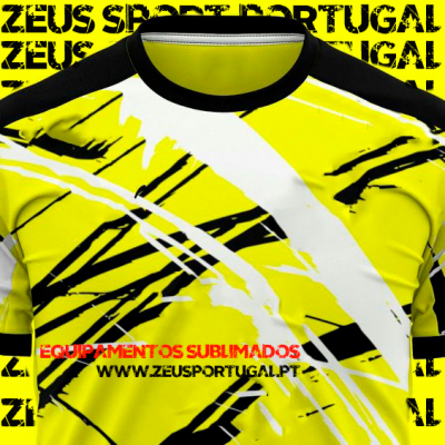 Camisola desportiva amarela com padrões abstratos e texto promocional vermelho