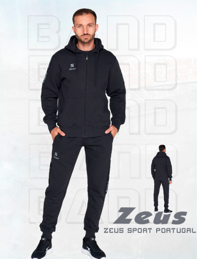 Conjunto desportivo preto com estampas brancas Zeus