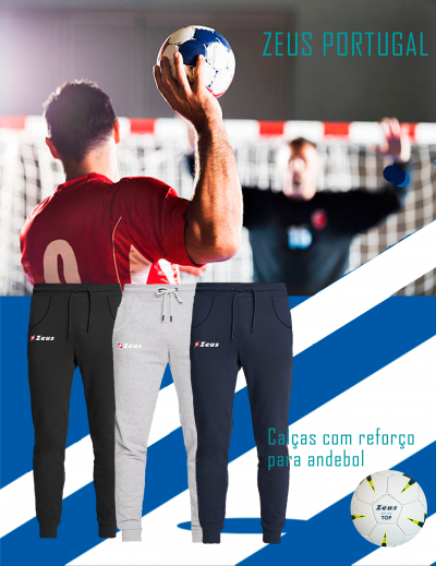 Calças desportivas Zeus com reforço para andebol em três cores e cena de jogo de andebol ao fundo